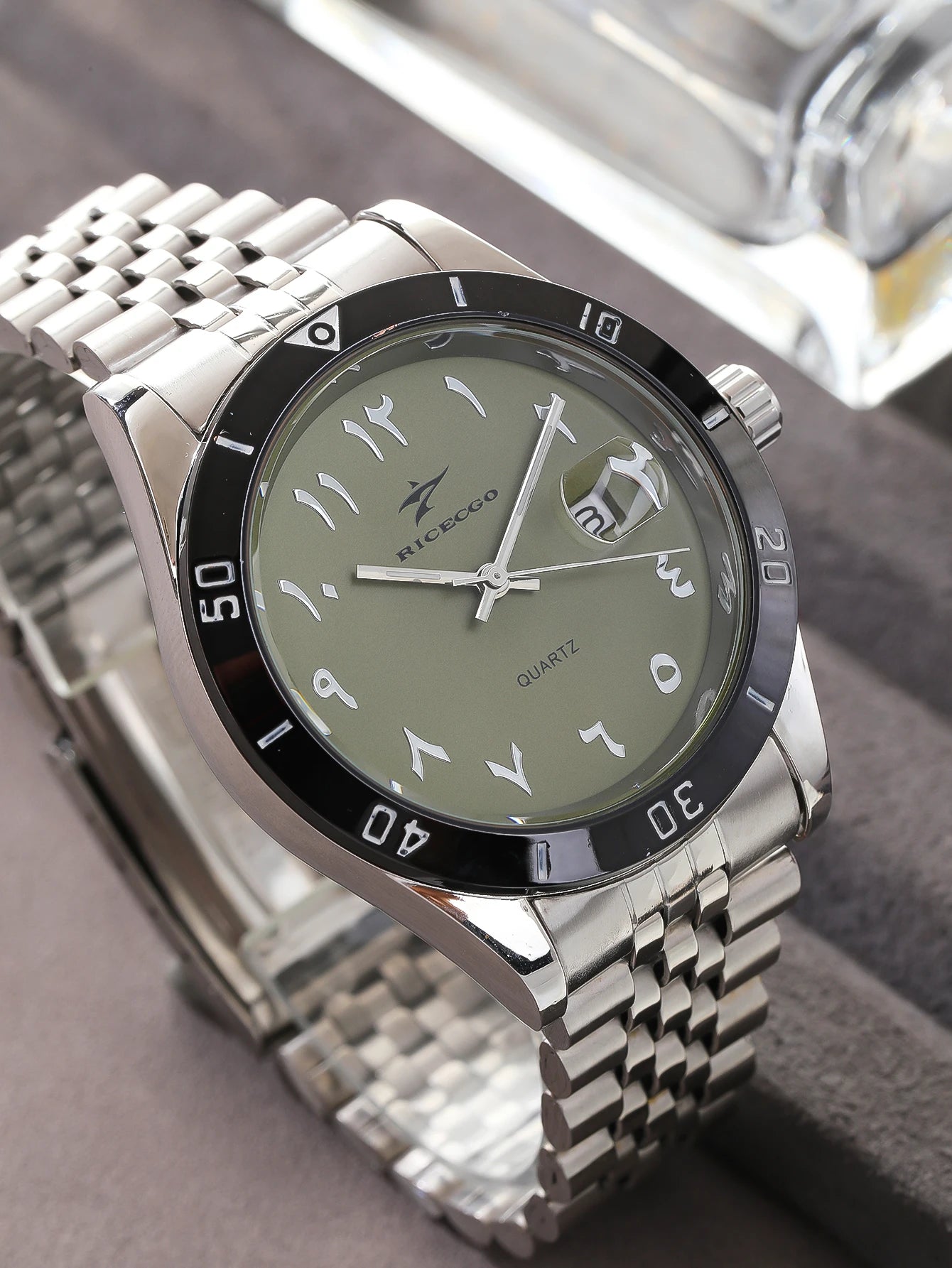 Quartz Watch Large Dial Luxury Business Date Stainless Steel Round Quartz Men Wristwatch Reloj Masculino for Daily Wear