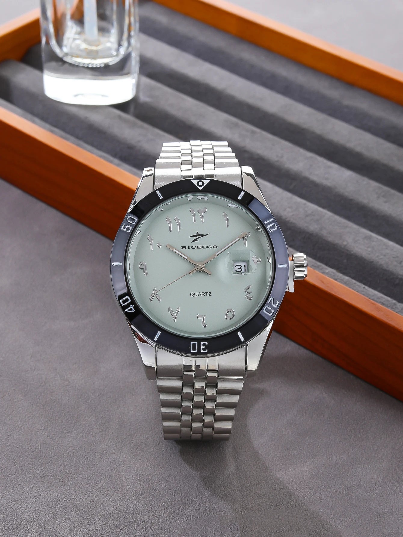 Quartz Watch Large Dial Luxury Business Date Stainless Steel Round Quartz Men Wristwatch Reloj Masculino for Daily Wear