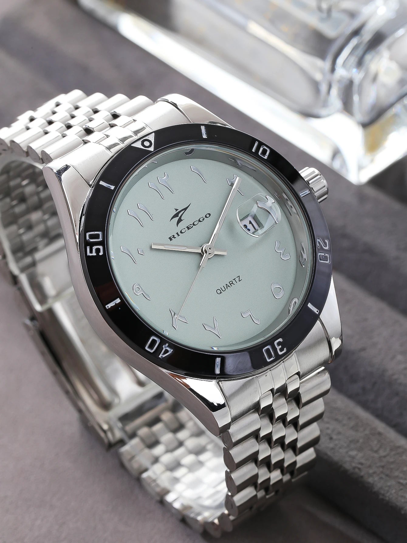 Quartz Watch Large Dial Luxury Business Date Stainless Steel Round Quartz Men Wristwatch Reloj Masculino for Daily Wear